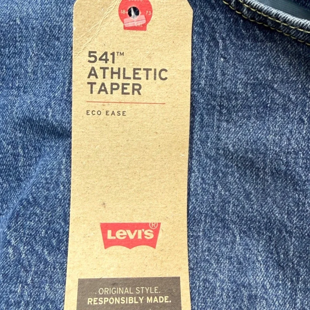 Levis 541 Jeans Men 40x32 Blue Athletic Taper‎ Eco Ease Stretch NEW